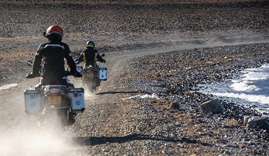 Voyage en moto au Tibet vers Everest et du mont Kailash (moto BMW)