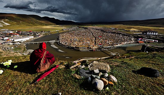 Voyage en voiture chinoise louée à Kham, Tibet est